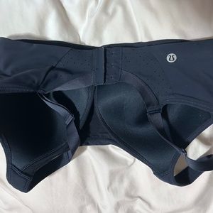 Run time Lulu lemon bra 34dd